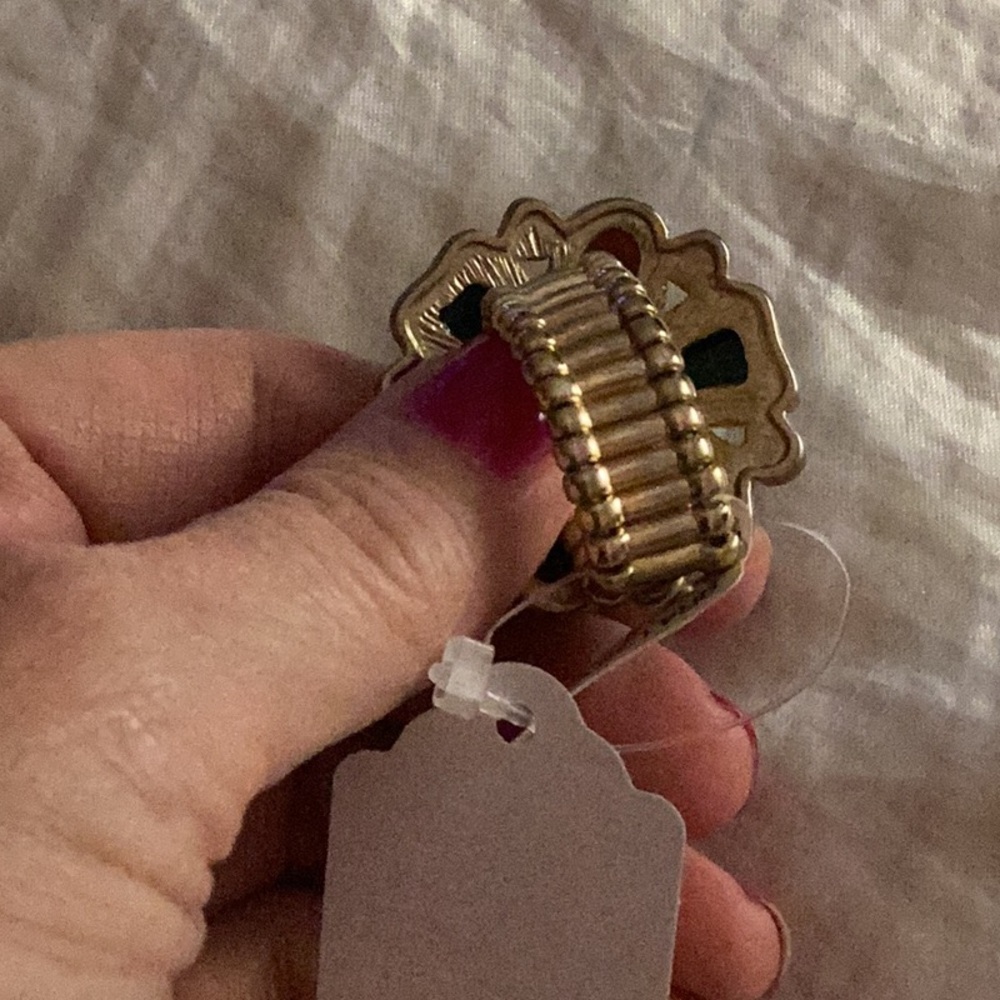🖤NWT Just So Awesome & Too Much FUN To Wear OS Ring Closet Must Have 🖤 - Picture 9 of 10